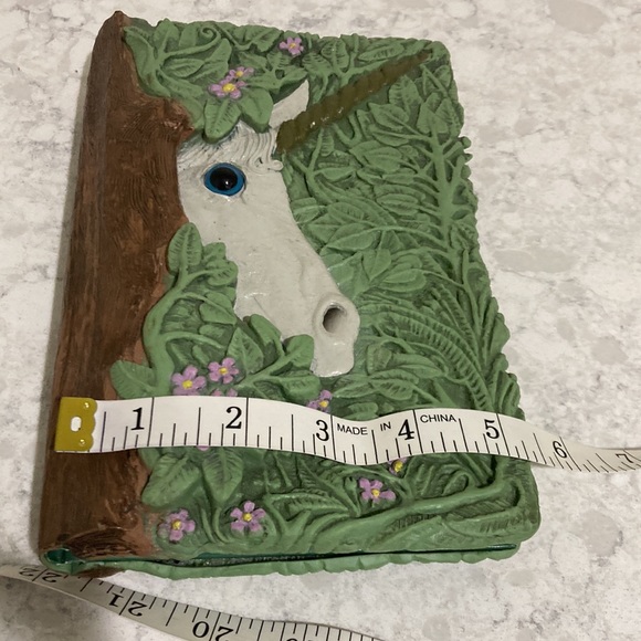 New, unique journal, 3D cover with unicorn in forest - Picture 11 of 11